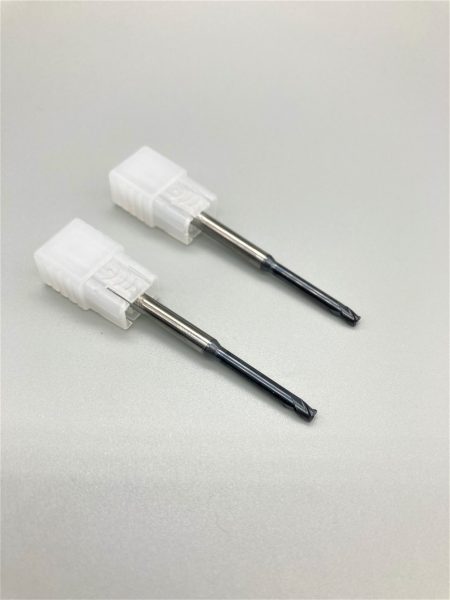 Ø4 Ø6 r0.5 28-75 (T4-S24) <0° Z4